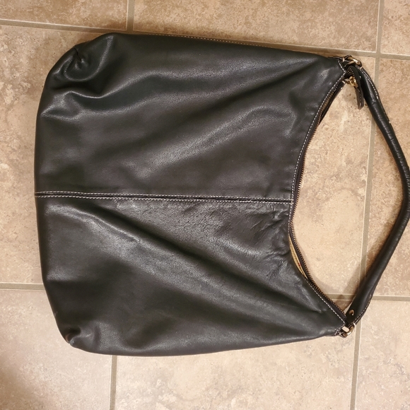 Classic Kate Spade Black Leather Purse - Picture 6 of 8